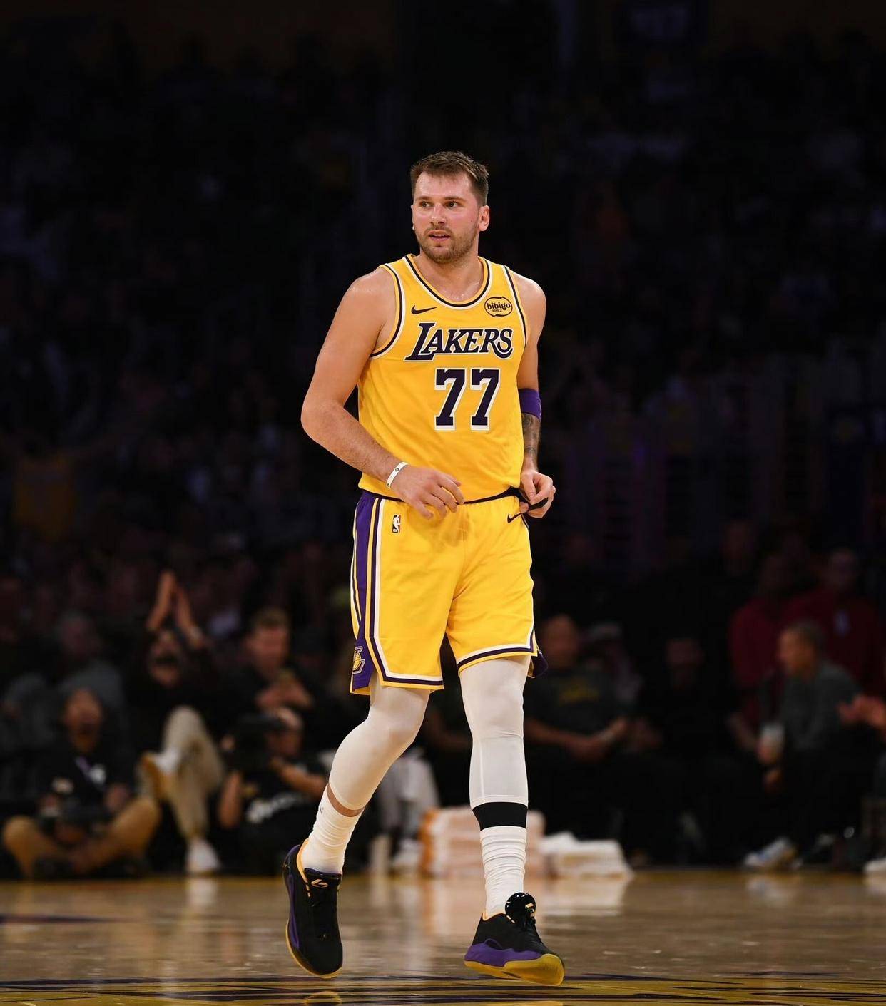 IM电竞app官网-包含上海海港远射贴柱洛杉矶湖人围绕NBA季后赛伤情更新，现场解说直呼：法兰克福遗憾出局备战CBA季后赛的词条