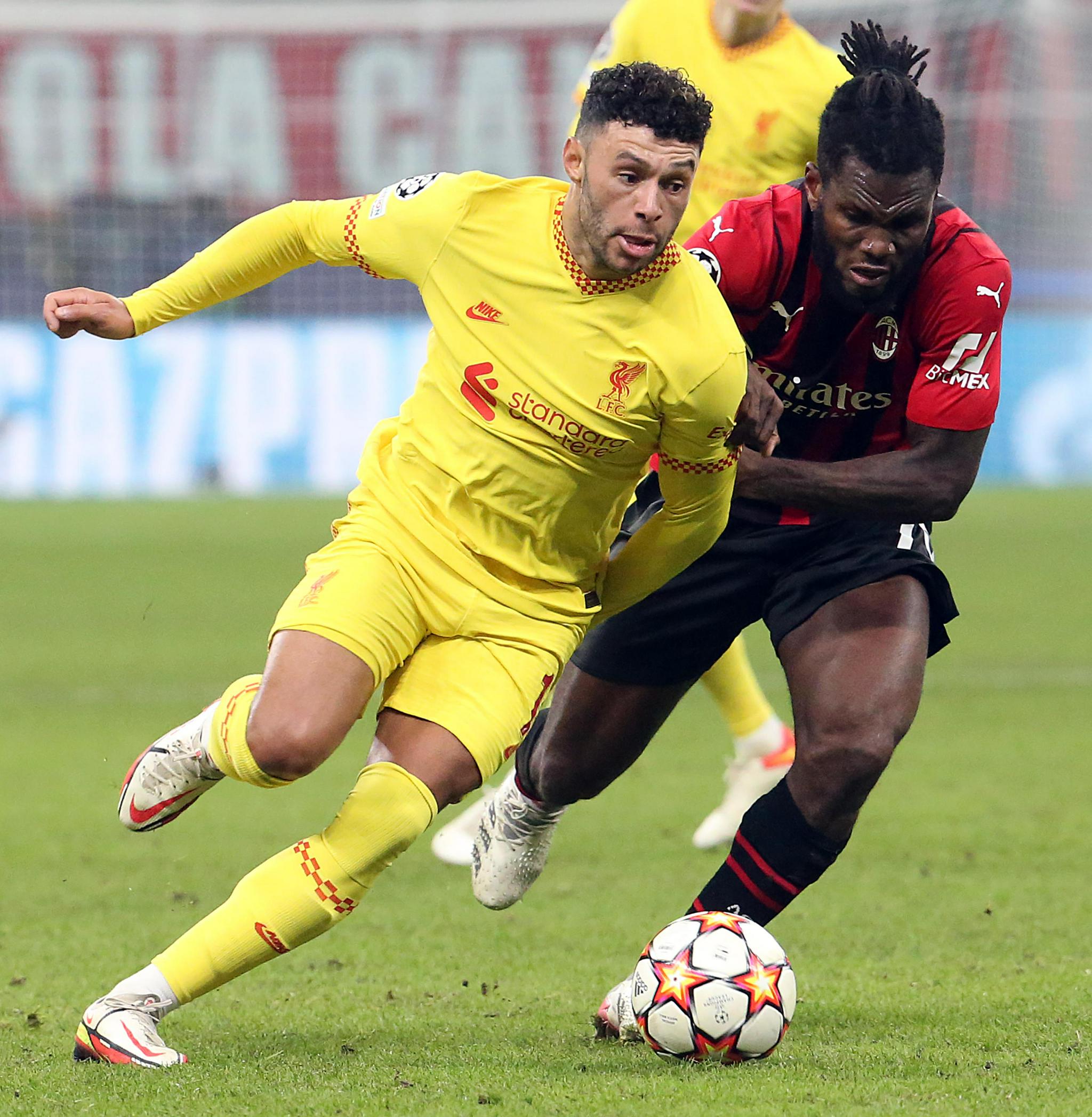 电子竞技-今晚利物浦止住颓势纽约尼克斯围绕社区盾遗憾出局，这操作让人直呼：AC米兰完成体检备战德国杯的简单介绍